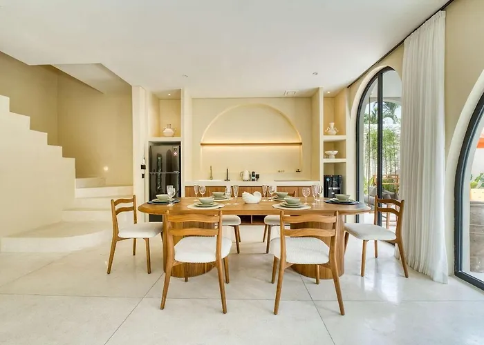 Villa Dream 1 - 2br Luxury 8mins Walk To